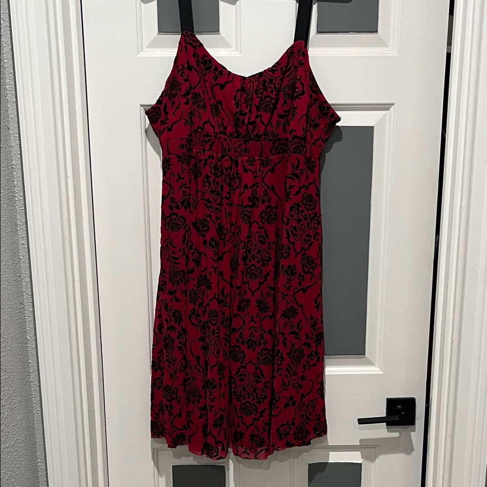 Rosegal Red and Black Floral Midi Dress